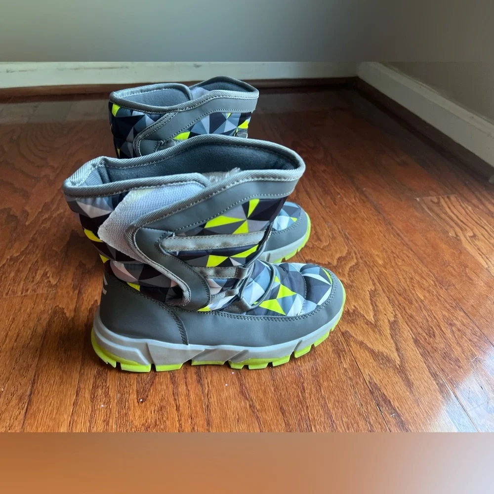HOBIBEAR Boys Snow Boots Waterproof Outdoor Warm Slip girls Winter Shoes